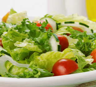 Garden green salad